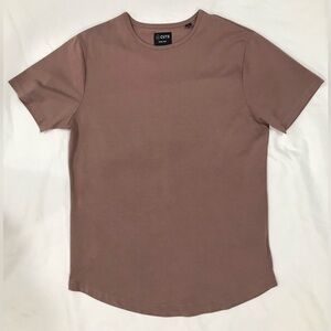Cuts AO Curve Hem T-Shirt - Men’s L - Light Pink